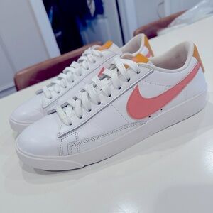 WORN ONCE - Nike Blazer Low - Summit White Pink Quartz (Women’s)